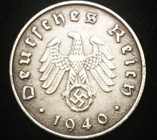 Load image into Gallery viewer, German WWII Rare 10 Rp Coin & Two Stamps with 20000 Mark Bill in Holder - Collectors Couch