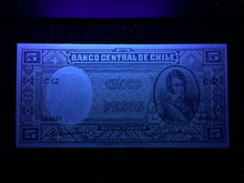 Load image into Gallery viewer, Chile 5 Pesos Year 1958 - 1959 Banknote World Paper Money UNC Currency Bill Note - Collectors Couch