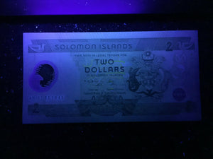 Solomon Islands 2 Dollars 2006 Banknote World Paper Money UNC Currency Bill Note - Collectors Couch