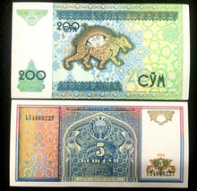 Load image into Gallery viewer, UZBEKISTAN 5 and 200 SUM Banknote World Paper Money UNC Currency Bill Note