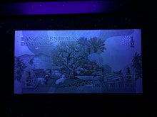 Load image into Gallery viewer, Tunisia 1/2 Dinar P69 1973 Banknote World Paper Money UNC Currency Bill Note