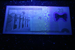 Dominican Republic 20 Pesos Polymer Banknote World Paper Money UNC Bill Note - Collectors Couch