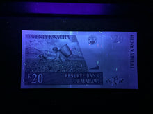 Load image into Gallery viewer, MALAWI 20 KWACHA Year 2009 Banknote World Paper Money UNC Currency Bill Note