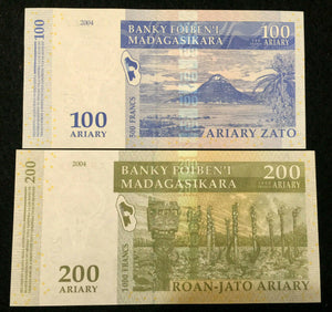 Madagascar 100 200 500 1000 Ariary 2004 Banknote Set World Paper Money UNC