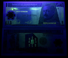 Load image into Gallery viewer, Guatemala 1 Quetzales Polymer Banknote World Paper Money UNC Currency Bill Note