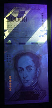Load image into Gallery viewer, Venezuela 20000 Bolivares 2017 World Paper Money UNC Currency Bill - Collectors Couch