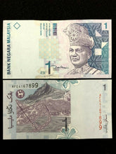 Load image into Gallery viewer, MALAYSIA 1 RINGGIT Crown Prince Year 2000 Banknote World Paper Money UNC Bill