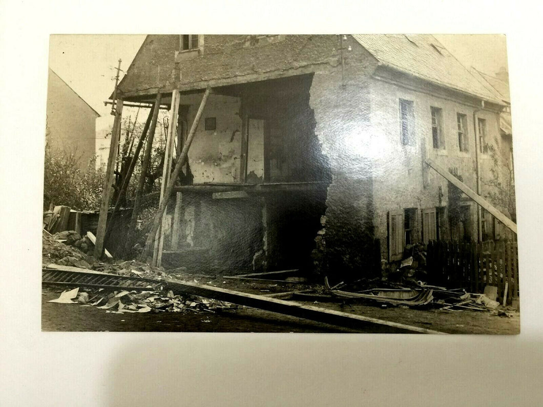 Antique WW1 Rare Postcard - A house in Berlin After Bombarding - Historical