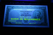 Load image into Gallery viewer, MOZAMBIQUE 1000,500,100,50 Escudos Banknote Set World Paper Money UNC Bill Note