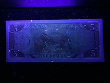 Load image into Gallery viewer, Liberia 5 Dollars 2003 Banknote World Paper Money UNC Currency Bill Note - Collectors Couch