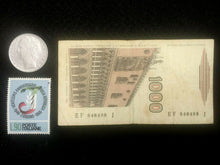 Load image into Gallery viewer, Historical Italy Collection- Used 1000 Lire Bill, 500 Lire Coin, &amp; New Stamp