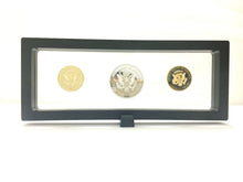 Load image into Gallery viewer, ✯ DONALD TRUMP ✯ US GOLD/SILVER EAGLE ✯ MAGIC FLOATING FRAME ✯ GREAT GIFT ITEM✯ - Collectors Couch